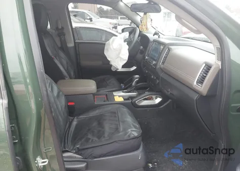 2022 Nissan Frontier Sv 4X4 z USA, uszkodzony, nr VIN 1N6ED1EK3NN622318